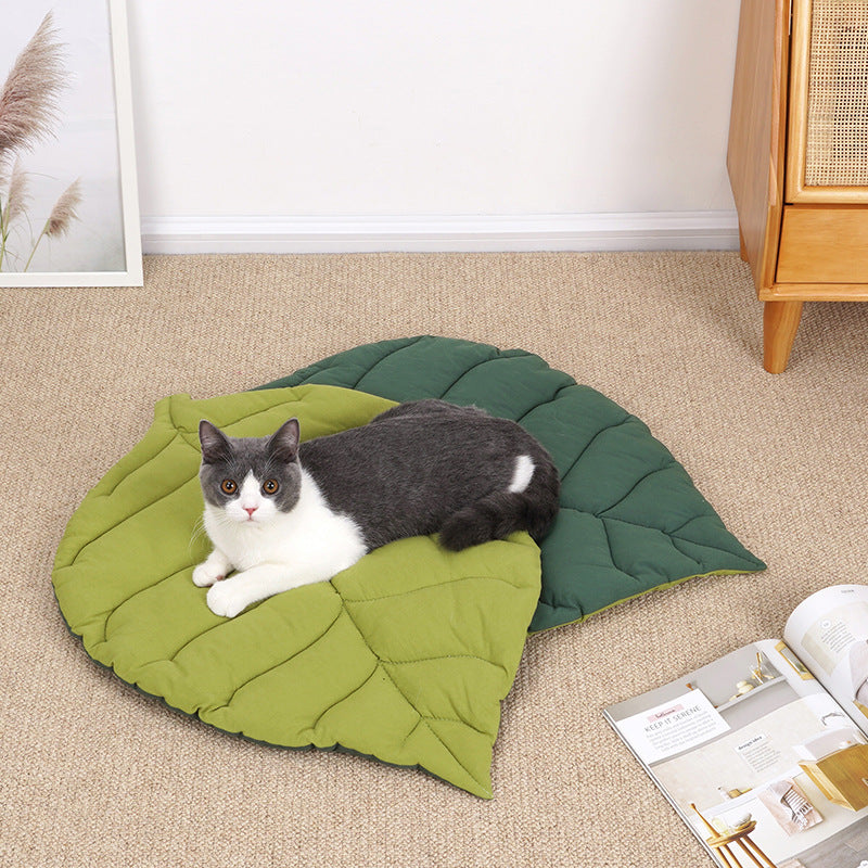 Leaf Shape Soft Pet Bed