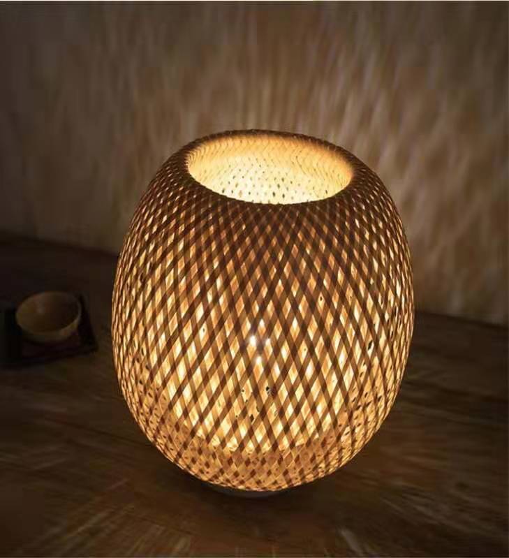 Bamboo Strip Weaving Table Lamp